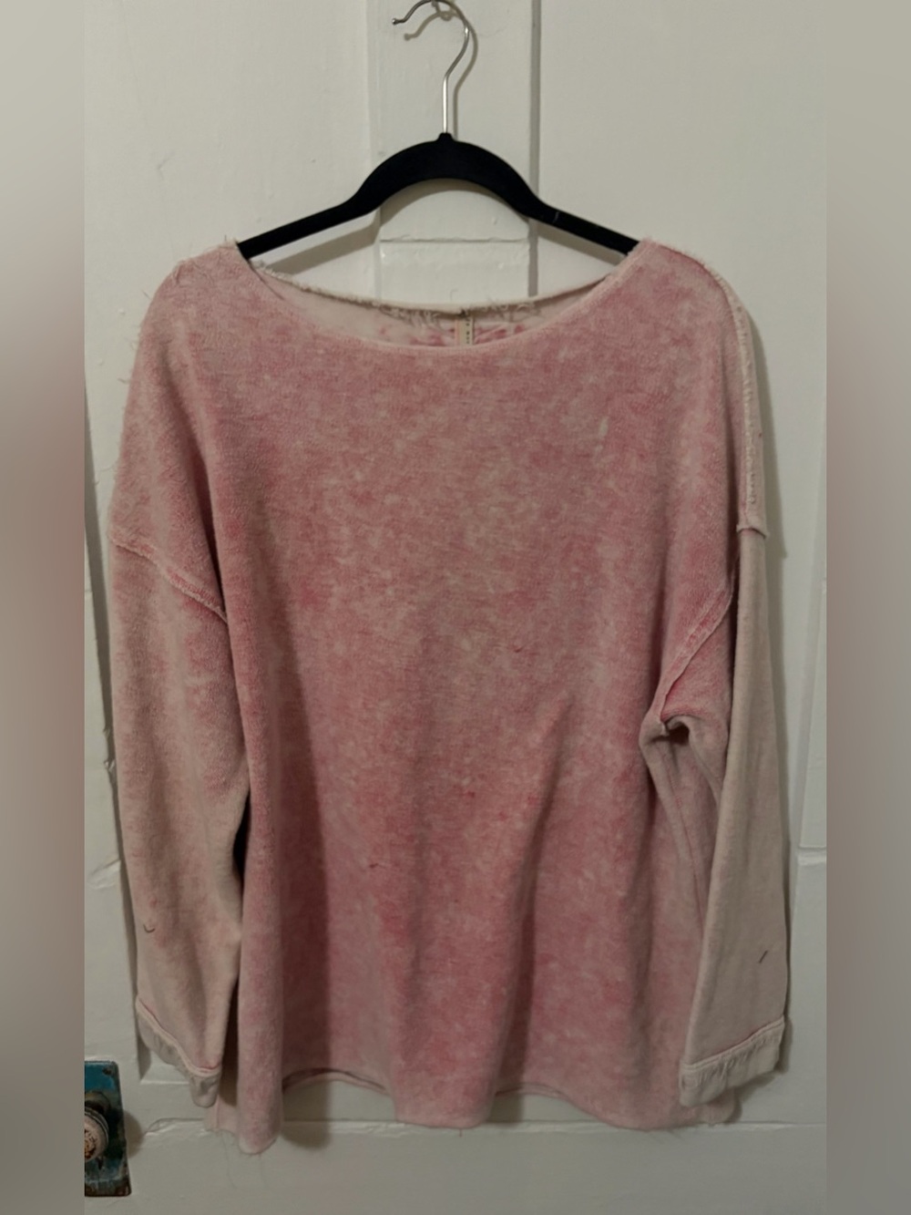 Free People Movement 
LIMITLESS SWEAT SWEATSHIRT
REVERSIBLE